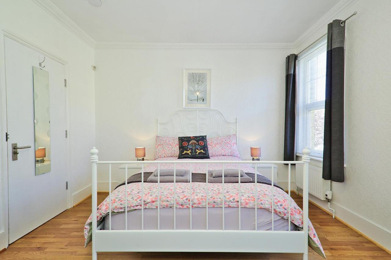 Ceres Lodge Plumstead  Εξωτερικό φωτογραφία