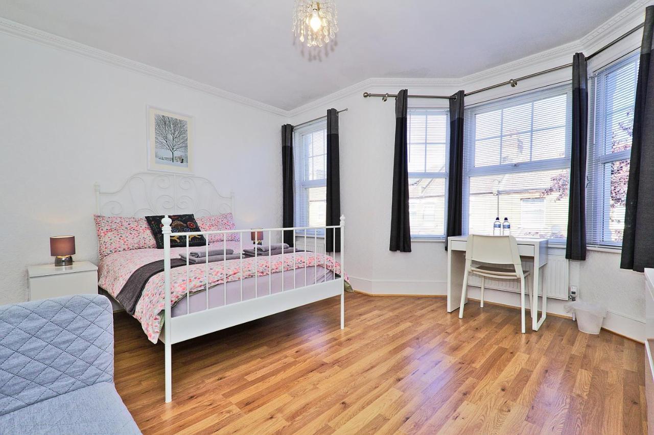 Ceres Lodge Plumstead  Εξωτερικό φωτογραφία